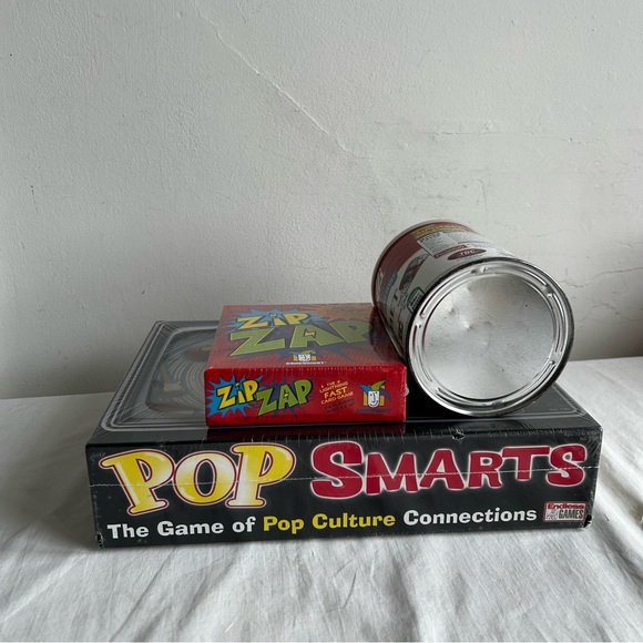 Lot of 3 New Card, Dice, & Board Games - Picture 5 of 8